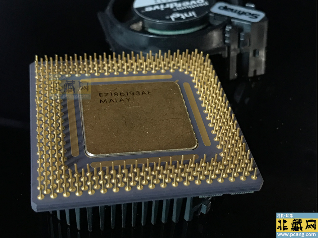 intel Pentium OVERDRIVE PODPMT60X200