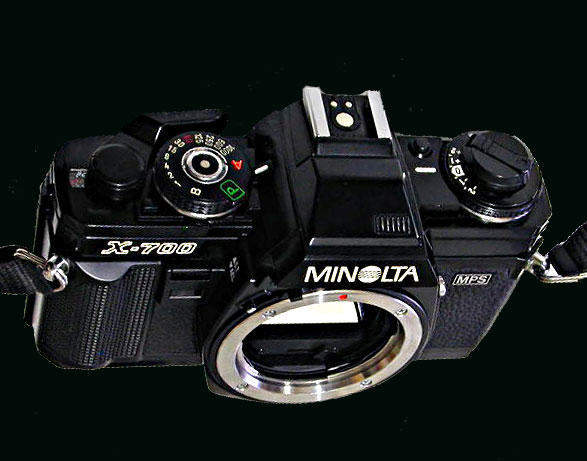 MINOLTA X-700