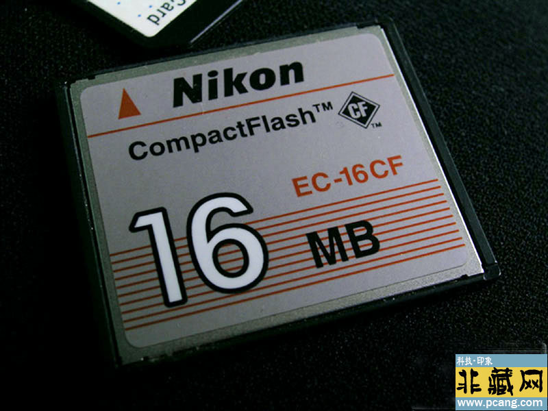 Nikon 16M CF